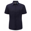 color:navy